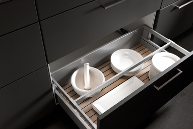 SieMatic | Interior Accessories | Wood & Porcelain Furnishings